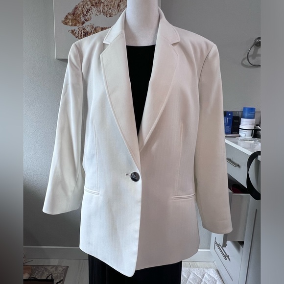 Kasper Women's Plus-Size Stretch Crepe Blazer/Jacket, size 16 - Picture 1 of 5